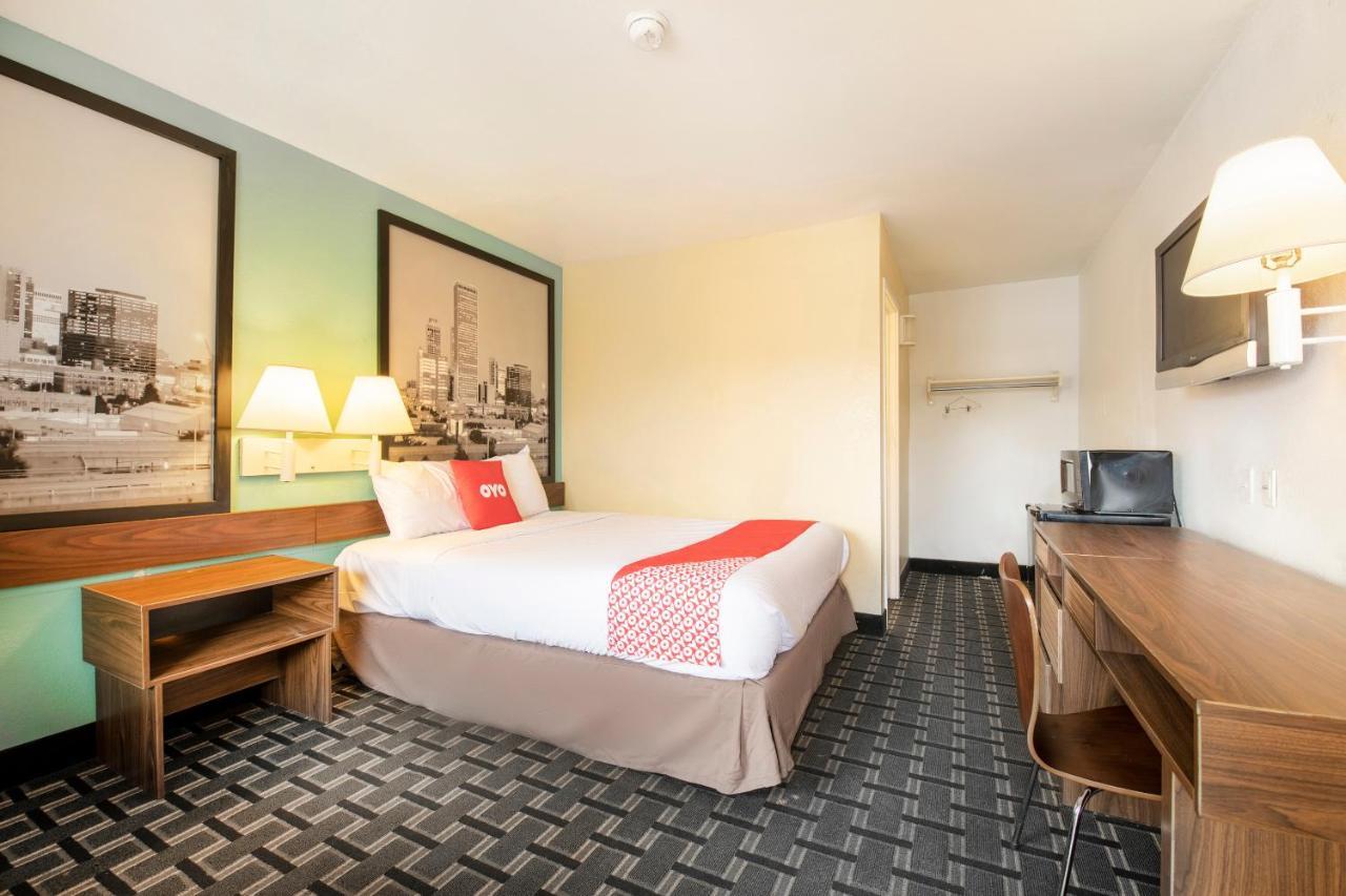 Oyo Hotel Tulsa Ok I-44/Route 66 Экстерьер фото